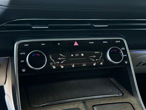 Used 2023 Genesis GV80 2.5T w/ Advanced Package image 21