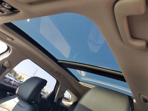 New 2026 Kia Sportage EX w/ EX Panorama Roof Package image 10