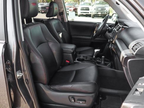 Used 2023 Toyota 4Runner TRD Off-Road Premium w/ Off Road Premium Plus Package image 47