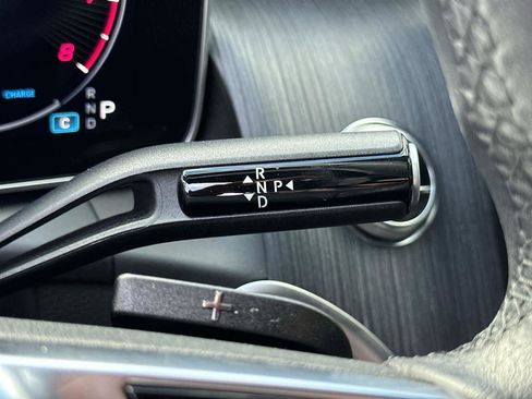 Used 2024 Mercedes-Benz GLC 300 image 18