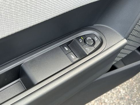 New 2026 MINI Cooper 2-Door Hardtop image 12