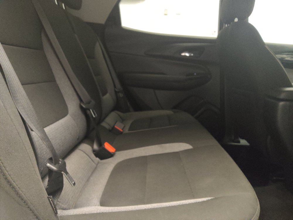 Used 2025 Chevrolet TrailBlazer LT AWD/4WD image 19