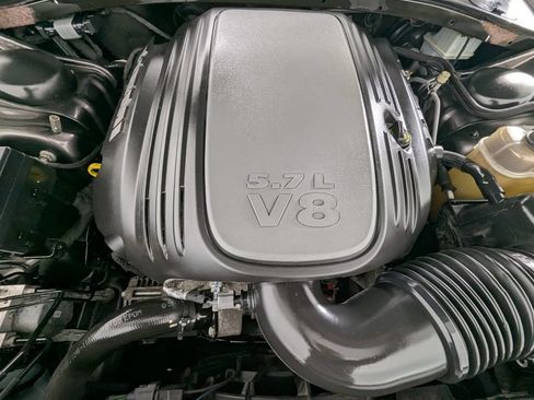 Used 2016 Dodge Charger R/T RWD image 9