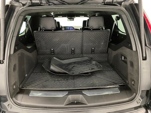 Used 2023 Cadillac Escalade ESV Luxury image 40