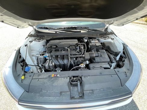 Certified 2025 Kia K4 FWD image 31