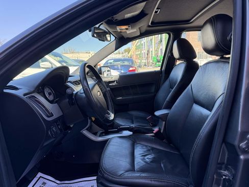 Used 2011 Ford Focus SEL w/ 301A Rapid Spec Order Code image 8