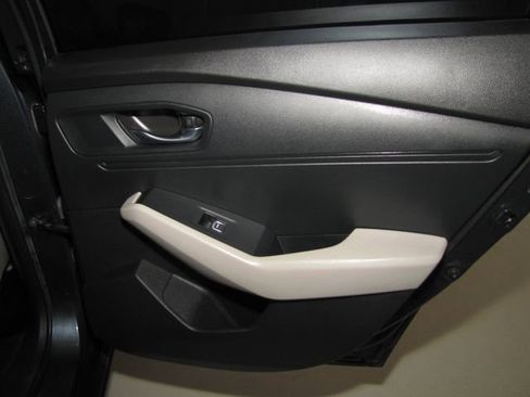 Certified 2023 Honda Accord LX image 17