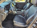 Used 2024 Mercedes-Benz GLC 300 4MATIC image 2