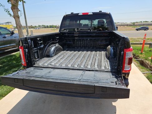 Used 2023 Ford F150 Lariat AWD/4WD image 6