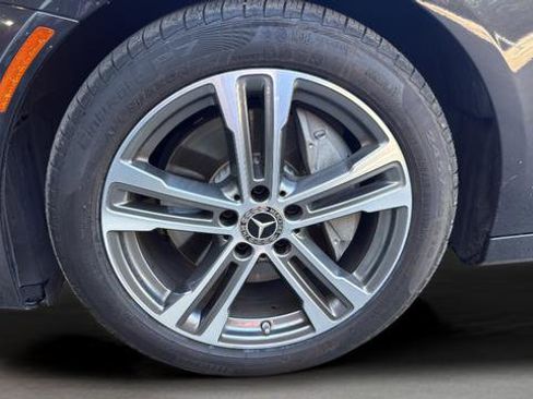 Used 2022 Mercedes-Benz E 350 E 350 image 32