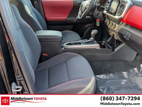 Used 2019 Toyota Tacoma SR5 image 35