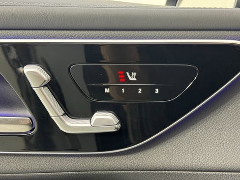 Used 2024 Mercedes-Benz GLC 300 w/ AMG Line image 17