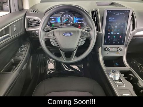Used 2023 Ford Edge SE w/ Black Appearance Package image 24