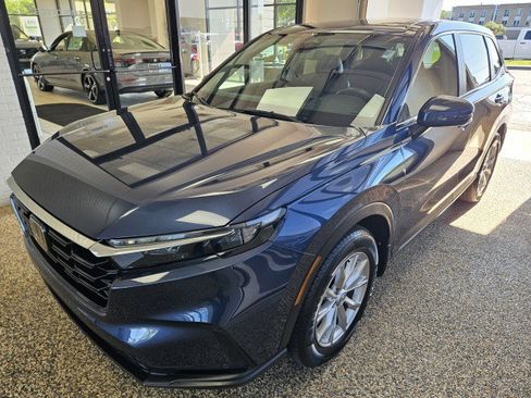 Used 2023 Honda CR-V EX-L image 5