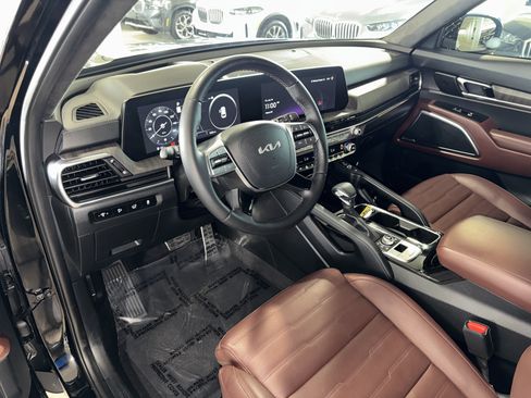 Used 2025 Kia Telluride SX Prestige AWD/4WD image 20