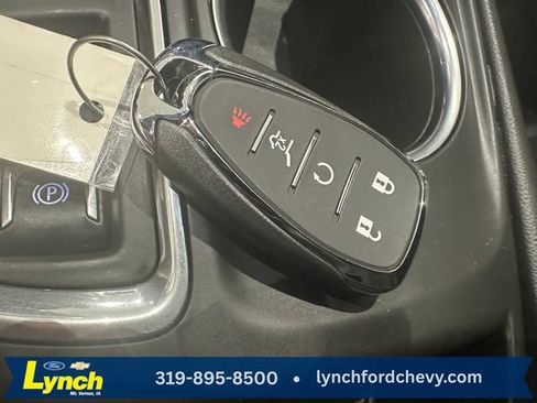 Used 2024 Chevrolet Equinox LT AWD/4WD image 16