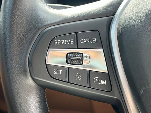 Used 2023 BMW i4 eDrive40 RWD image 16