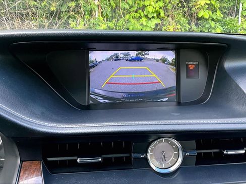Used 2016 Lexus ES 350 w/ Navigation System Package FWD image 27