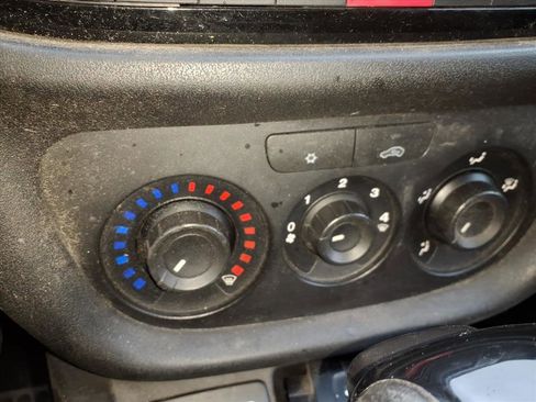 Used 2017 RAM ProMaster City Tradesman SLT w/ Rear Back-up Camera Group image 22