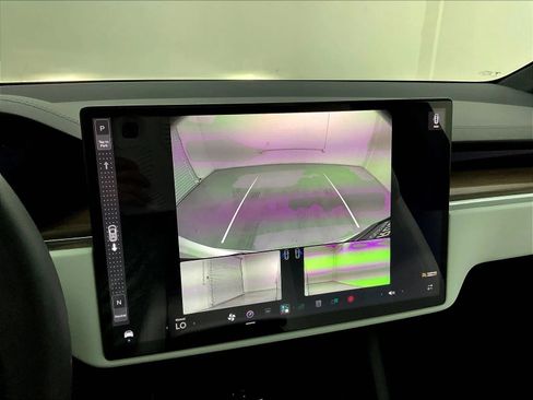 Used 2022 Tesla Model X AWD/4WD image 27