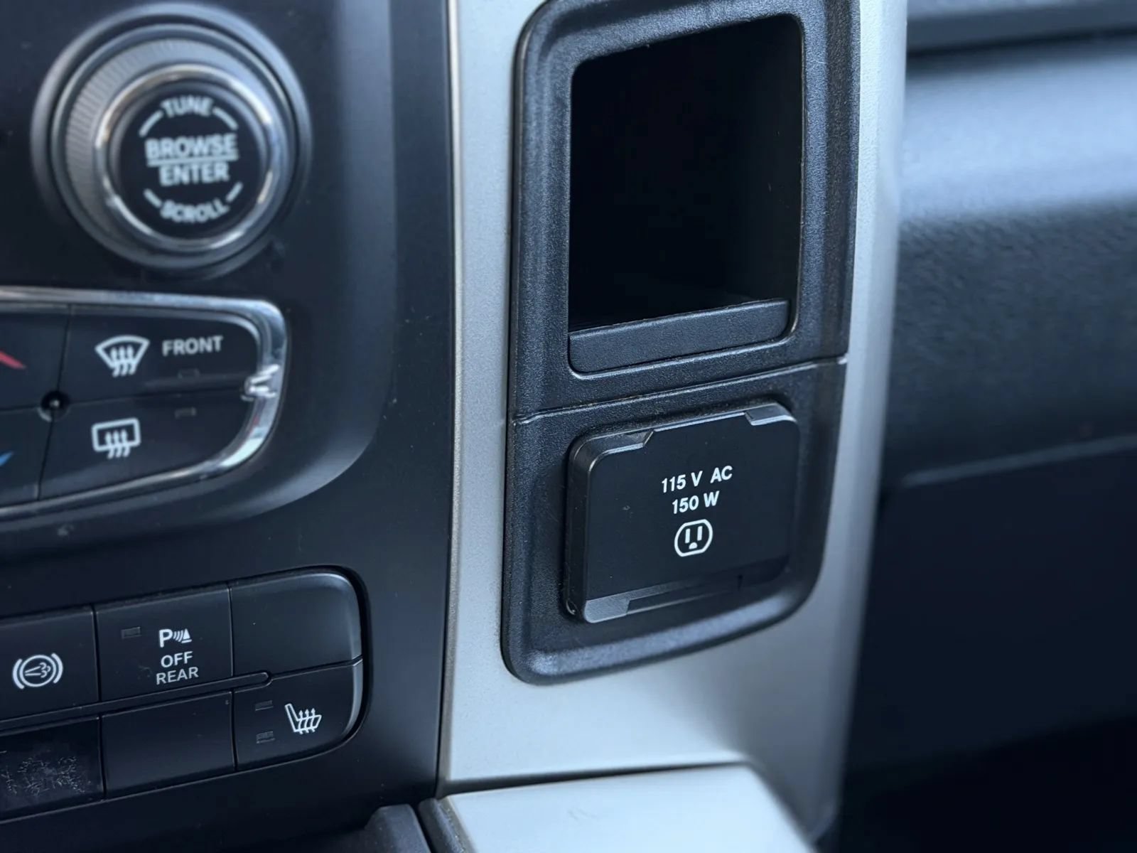 Used 2016 RAM 2500 Big Horn AWD/4WD image 34