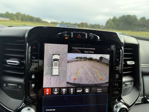 Certified 2023 RAM 1500 Limited image 16