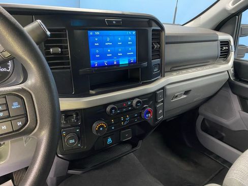 Used 2025 Ford F350 XLT image 28