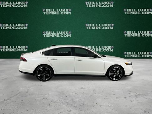 Used 2025 Honda Accord Sport image 4