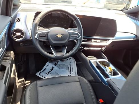 Used 2024 Chevrolet Equinox EV LT AWD/4WD image 6