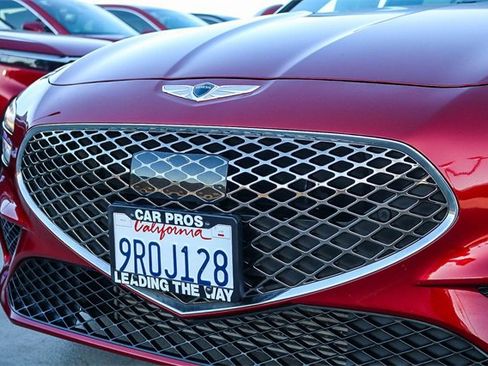 Used 2022 Genesis G70 2.0T w/ Prestige Package image 7