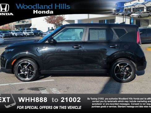 Used 2023 Kia Soul EX image 8