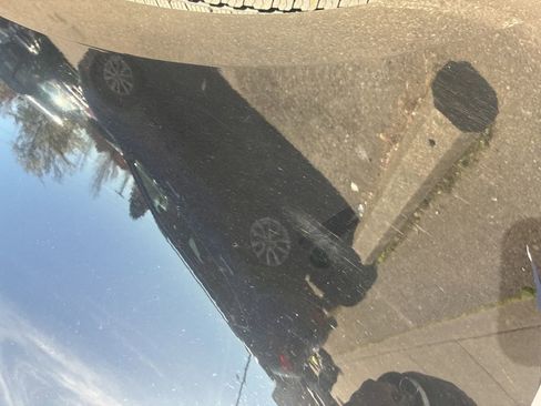 Used 2022 Chevrolet Silverado 1500 High Country w/ Z71 Off-Road Package image 6