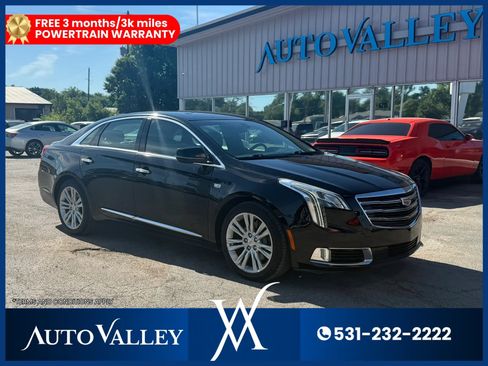 Used 2019 Cadillac XTS Luxury FWD image 1