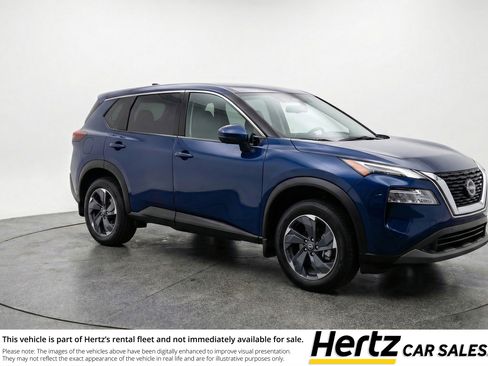 Used 2025 Nissan Rogue SV FWD image 1
