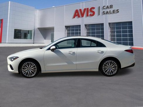 Used 2025 Mercedes-Benz CLA 250 image 10