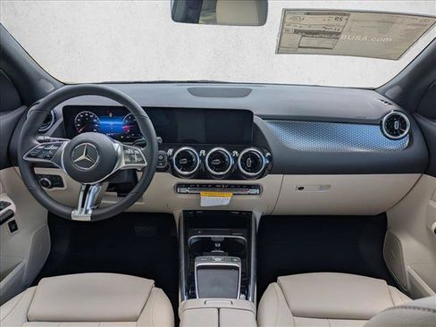 Used 2026 Mercedes-Benz GLA 250 image 14