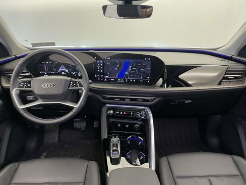 Certified 2025 Audi Q5 Premium w/ Convenience Package image 26