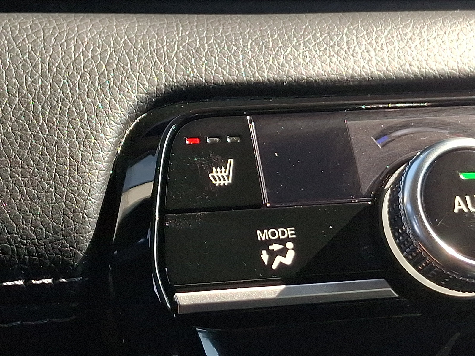 Used 2025 Honda Pilot EX-L image 23