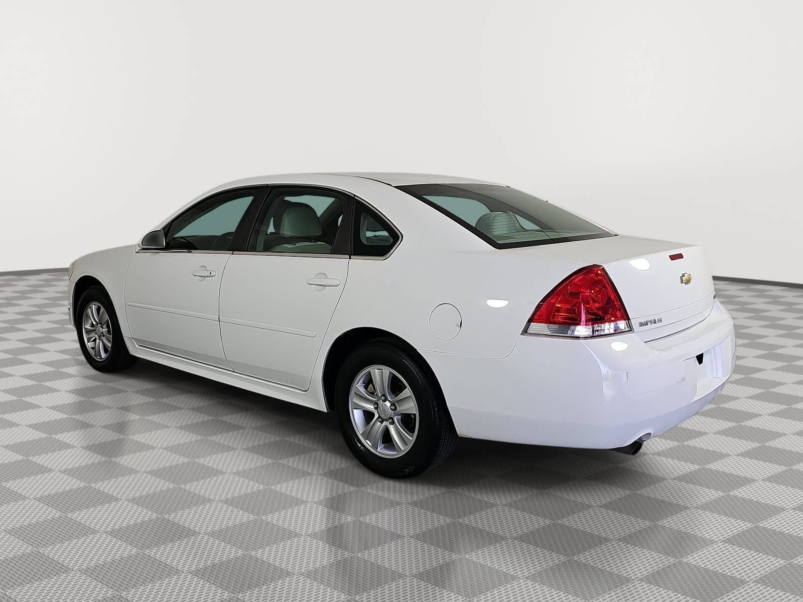 Used 2016 Chevrolet Impala Limited LS FWD image 6