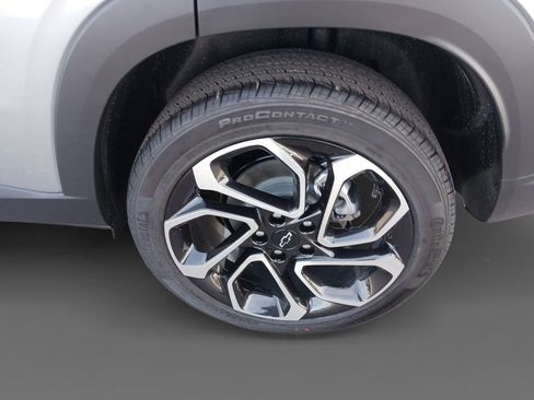 New 2026 Chevrolet Trax RS w/ Driver Confidence Package image 8