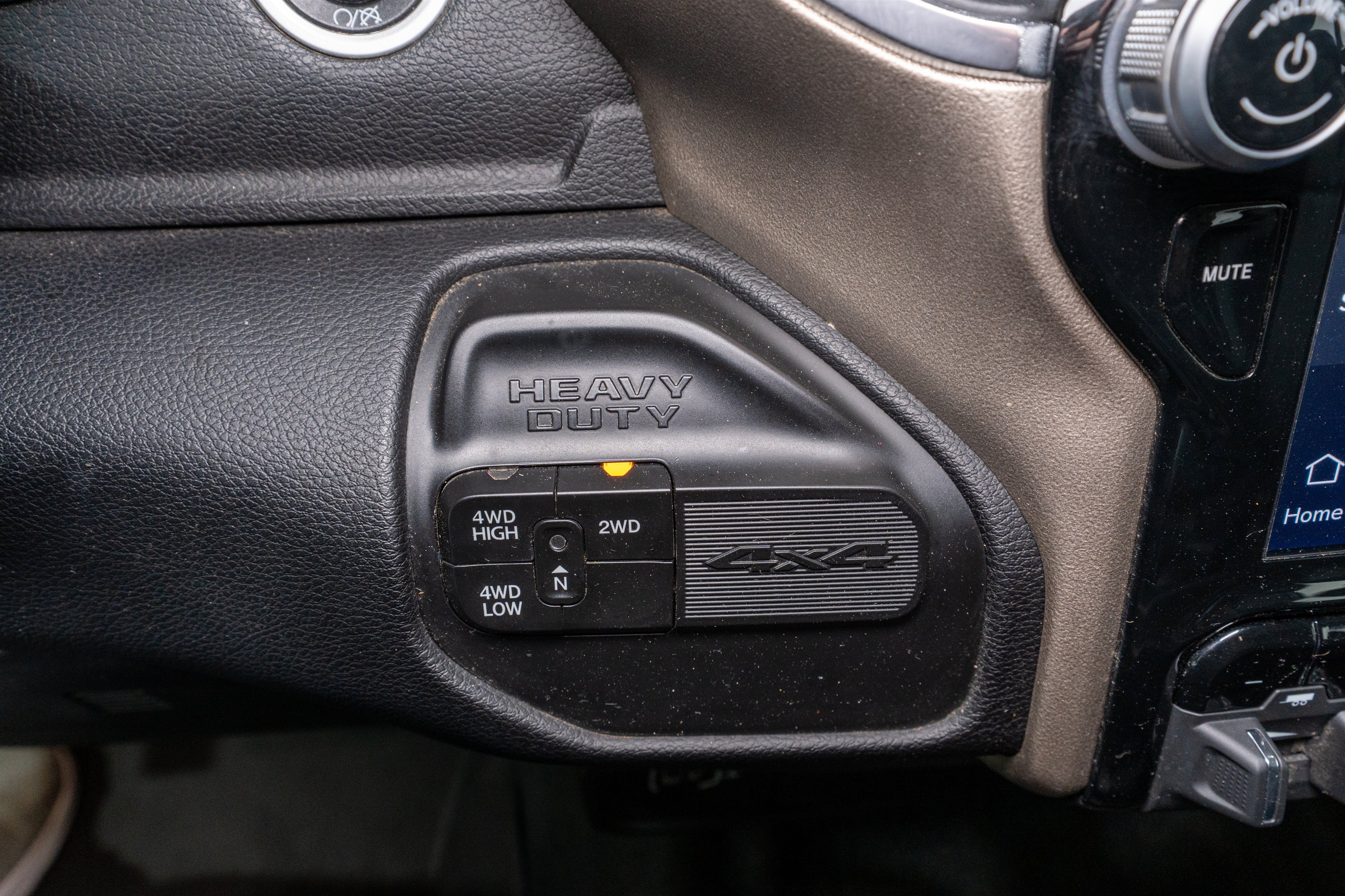 Used 2024 RAM 2500 Laramie AWD/4WD image 24