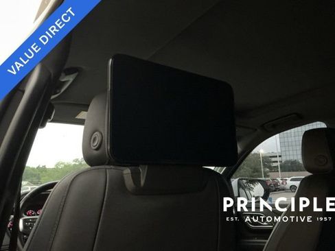 Used 2021 Chevrolet Suburban LT w/ Rear Media and Nav Package AWD/4WD image 31