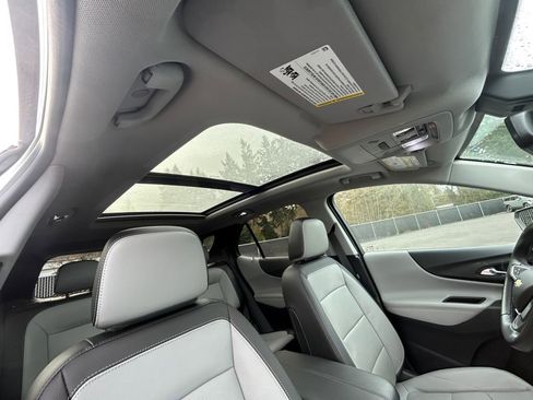 Used 2020 Chevrolet Equinox Premier image 27
