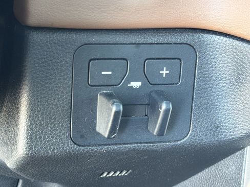 Used 2024 Toyota Tundra 1794 Edition AWD/4WD image 8