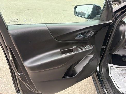 Used 2020 Chevrolet Equinox LT image 10