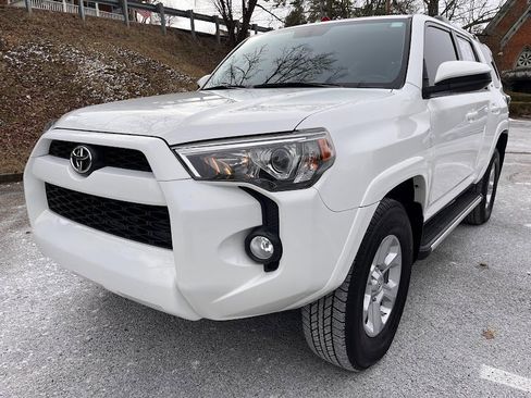 Used 2019 Toyota 4Runner SR5 image 33