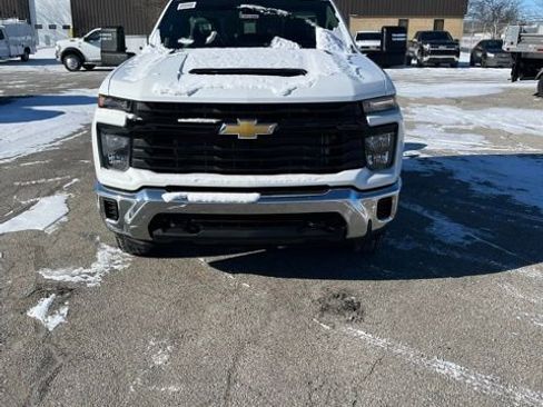 New 2026 Chevrolet Silverado 3500 W/T w/ WT Convenience Package AWD/4WD image 3