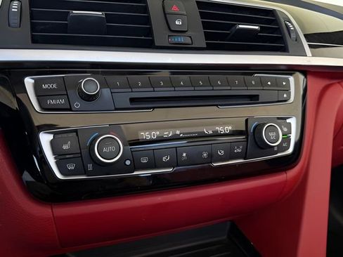 Used 2018 BMW 430i Convertible image 28