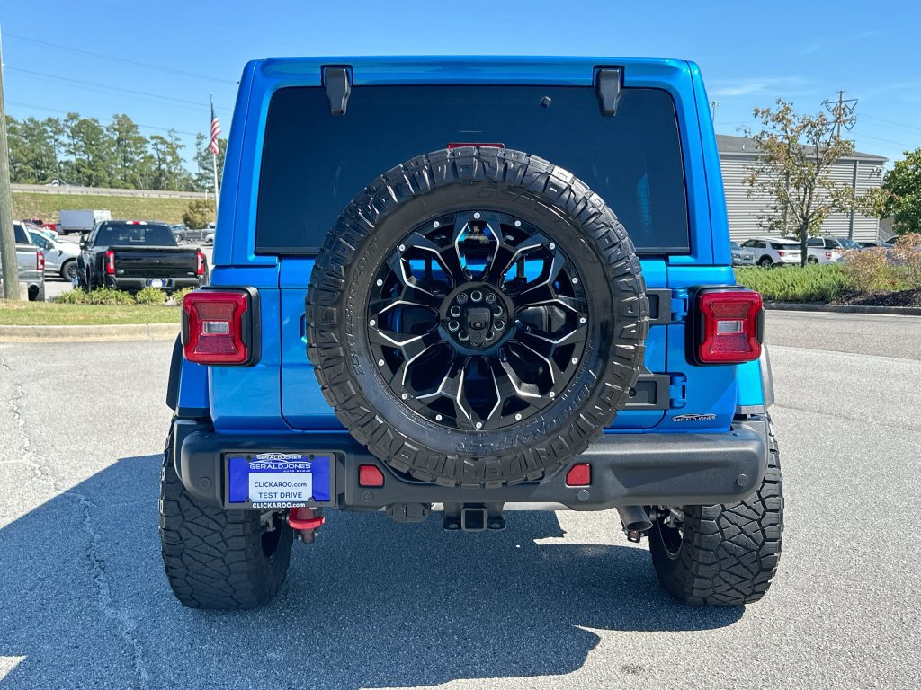 Used 2024 Jeep Wrangler Unlimited Rubicon AWD/4WD image 15