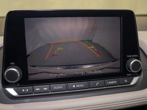 Certified 2023 Nissan Rogue SV w/ SV Premium B Package image 15